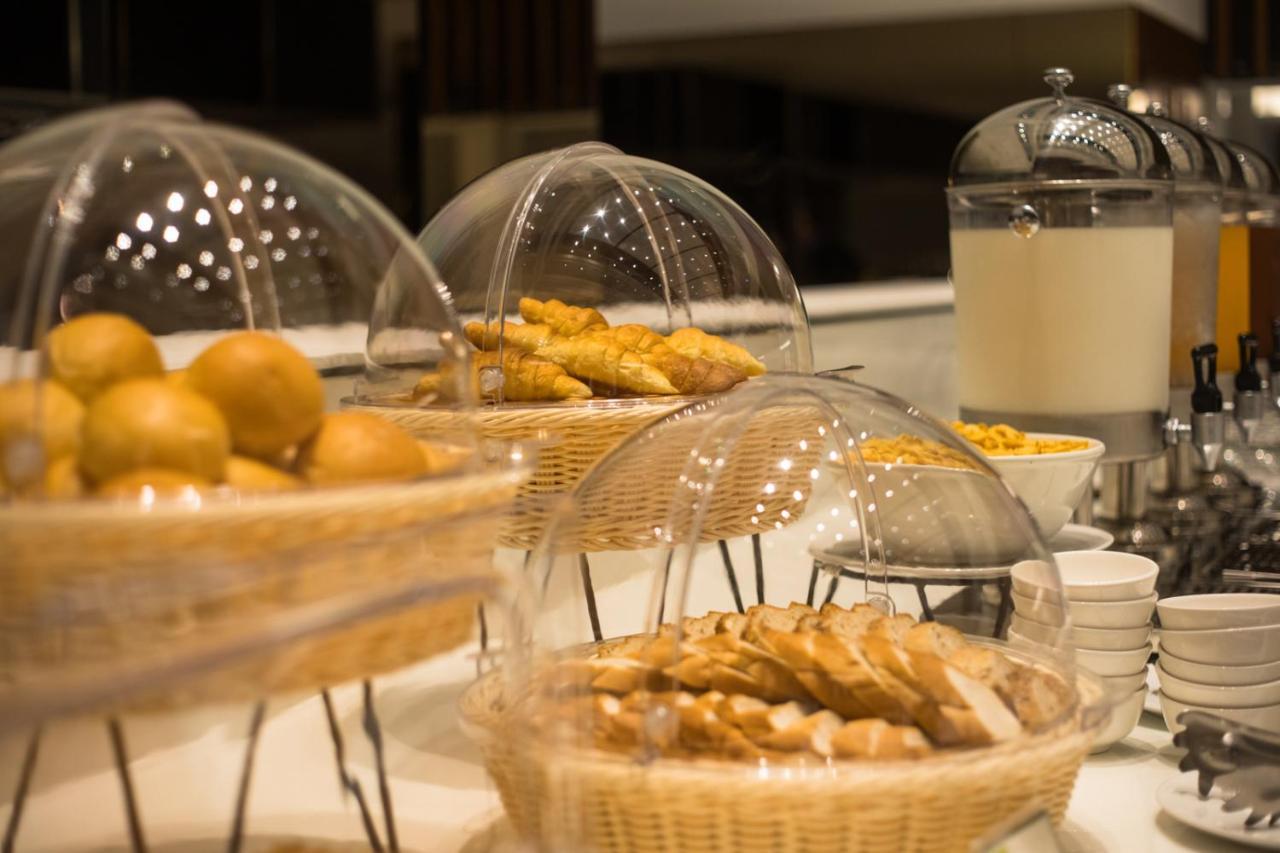 S Ram Leisure Hotel Sha Plus Μπανγκόκ Εξωτερικό φωτογραφία